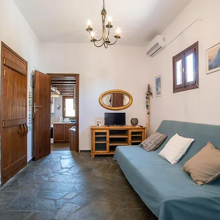 Feriehus Black Moutsoúna